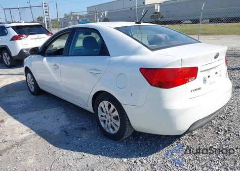 2011 Kia Forte Ex z USA, uszkodzony, nr VIN KNAFU4A28B5366944